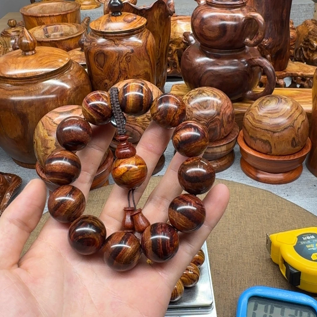 富****黄花梨/降香黄檀5775333