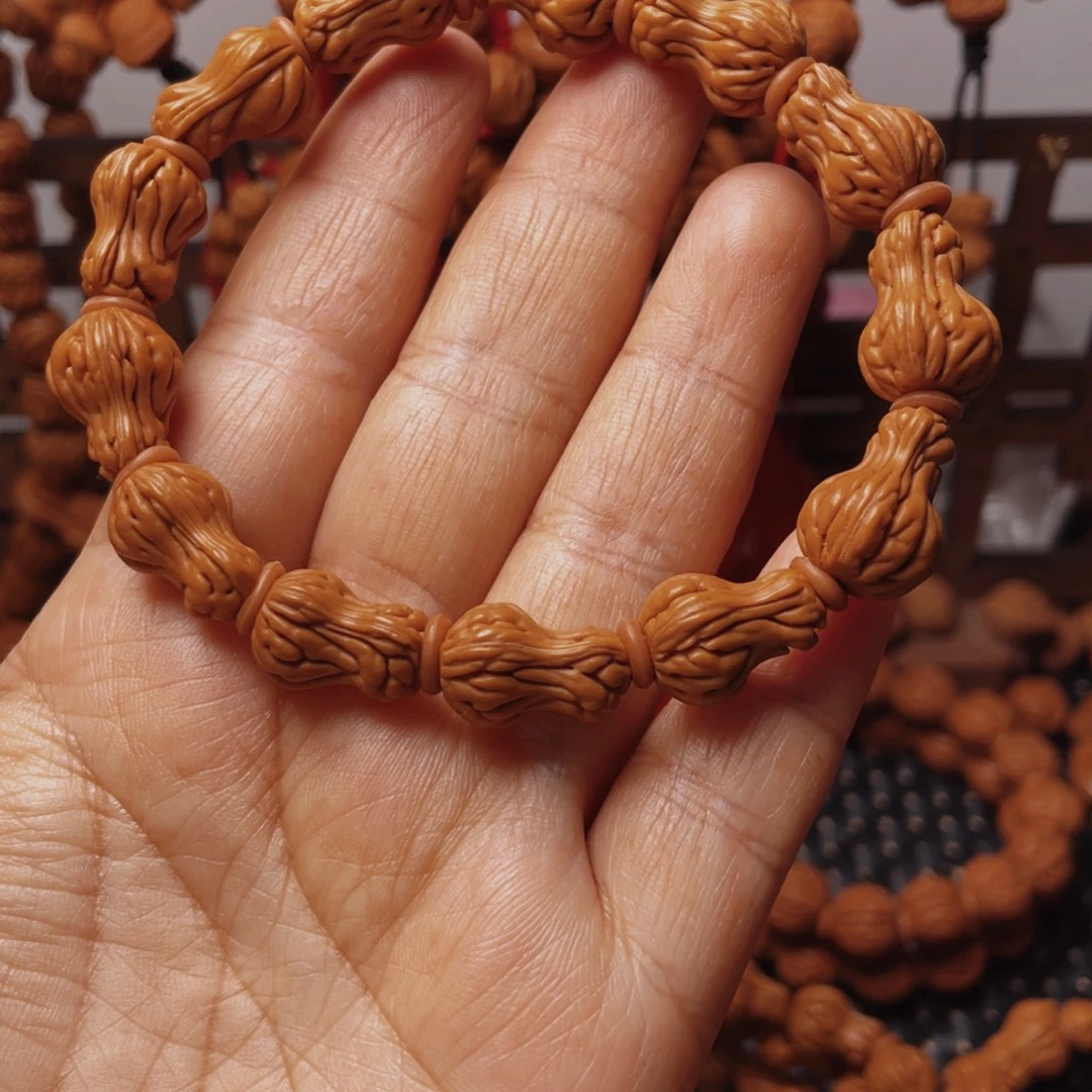 木质类龙纹桃枭手串