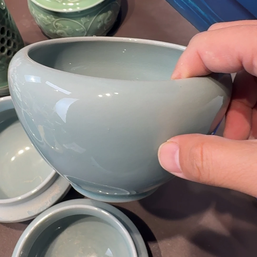 杯龙泉青瓷茶具微瑕