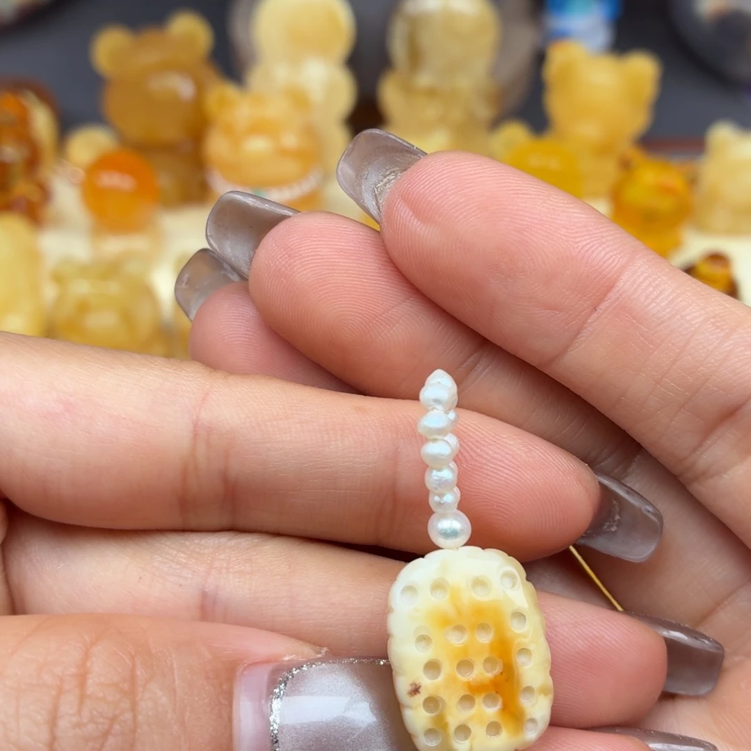 琥珀未镶嵌裸石蜜蜡