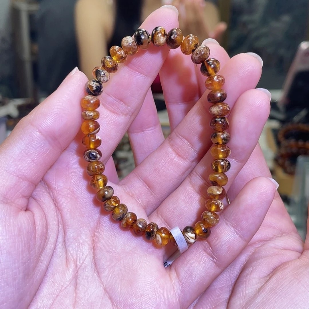 未镶嵌琥珀裸石6溶洞单圈