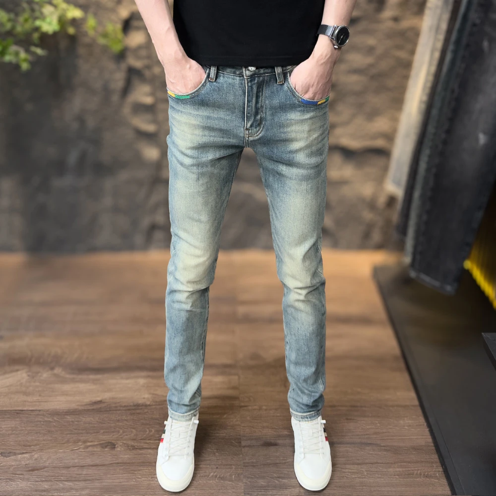 2025年秋冬新款印花男款牛仔裤痞帅复古潮男裤子弹力修身小脚长裤
