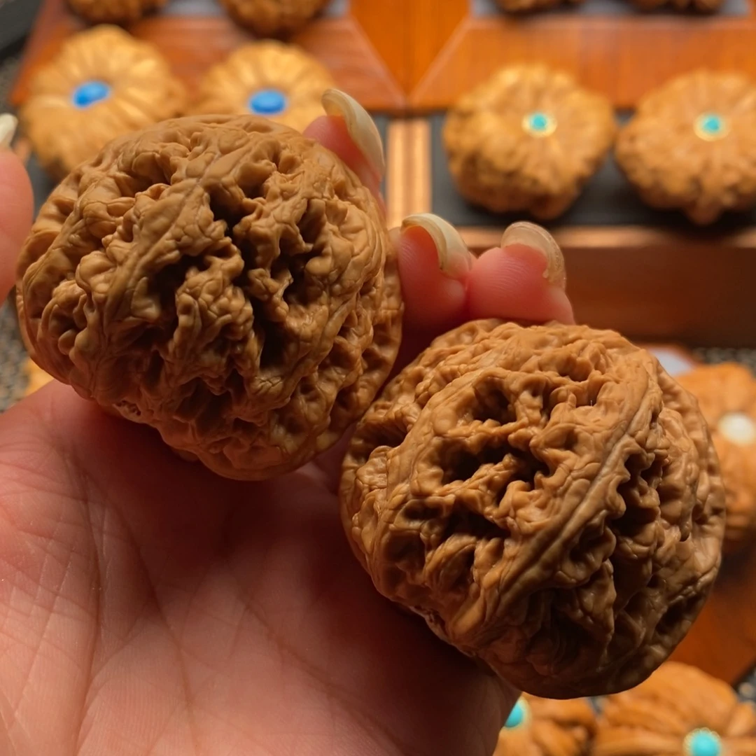 文玩核桃把件记****刻粗筋