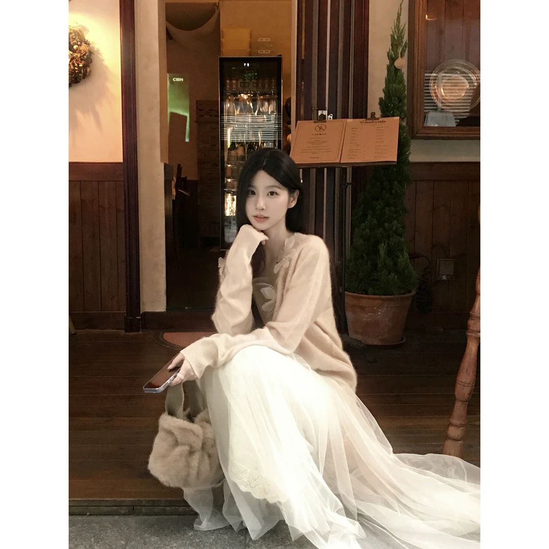 W51【月光杏语】温柔风清冷感蓬蓬裙显瘦杏色毛织薄纱半身裙秋冬
