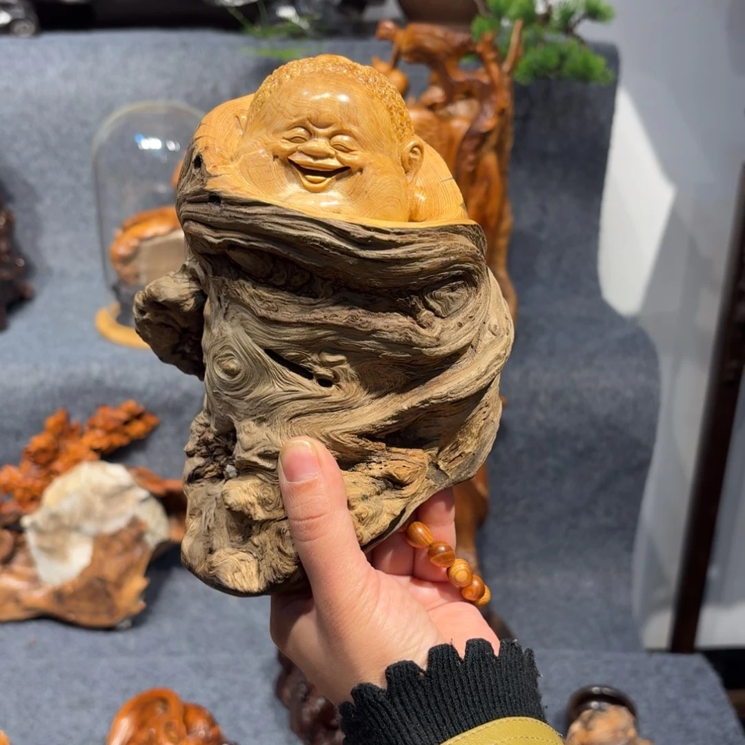 柏木卡**合柏木工艺品