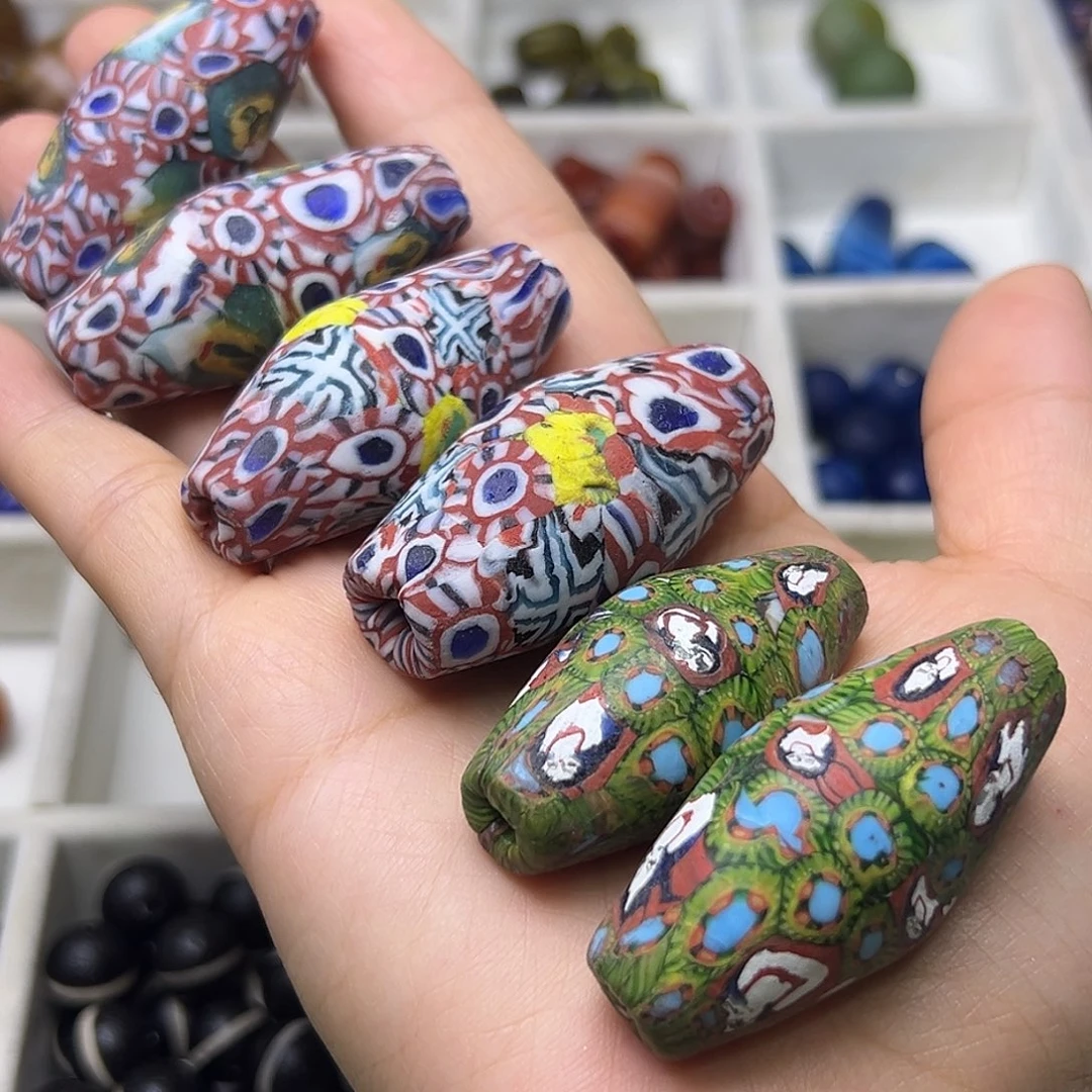 颈饰玻璃西亚桶珠1颗