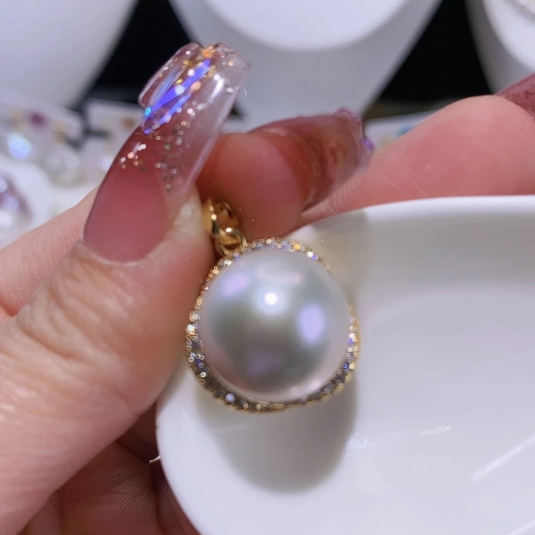 淡水珍珠颈饰合金