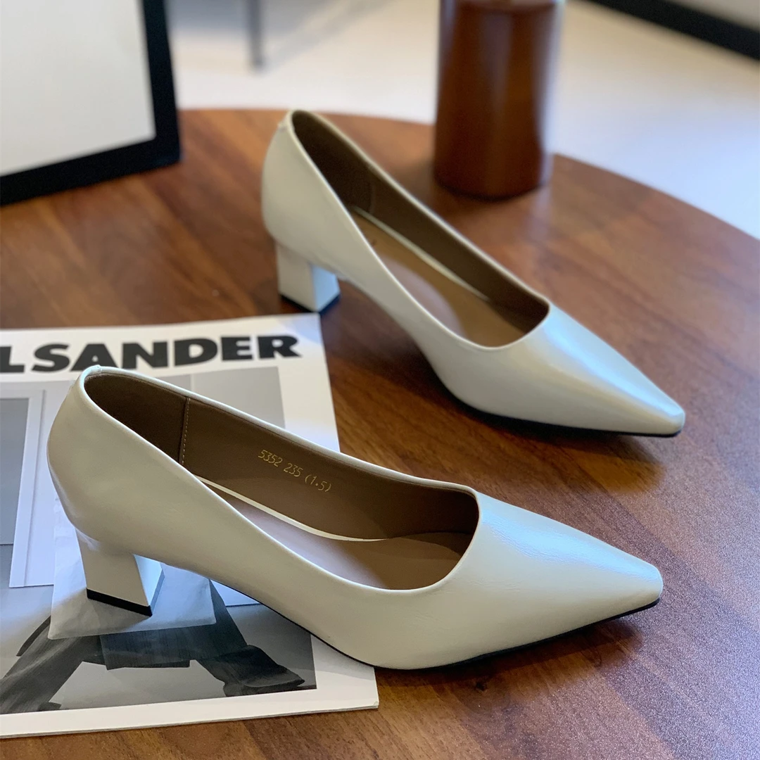 新款通勤气质单鞋女2025秋季尖头粗跟职业女鞋法式时尚百搭高跟鞋