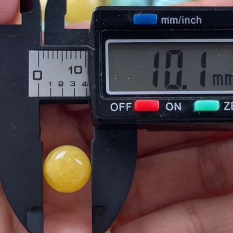 【闪购商品】未镶嵌蜜蜡裸石11杂