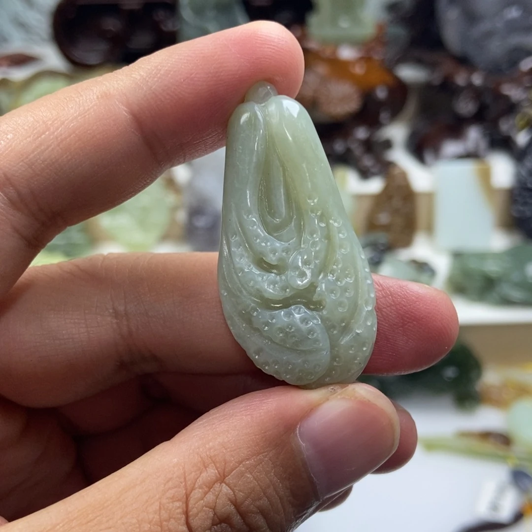 【闪购商品】吊坠(不含链)未镶嵌和田玉