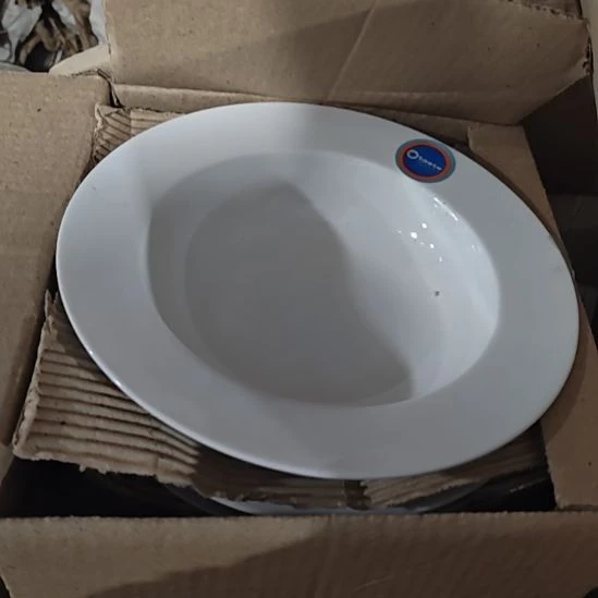 茶盏陶瓷盘子碗啥都有