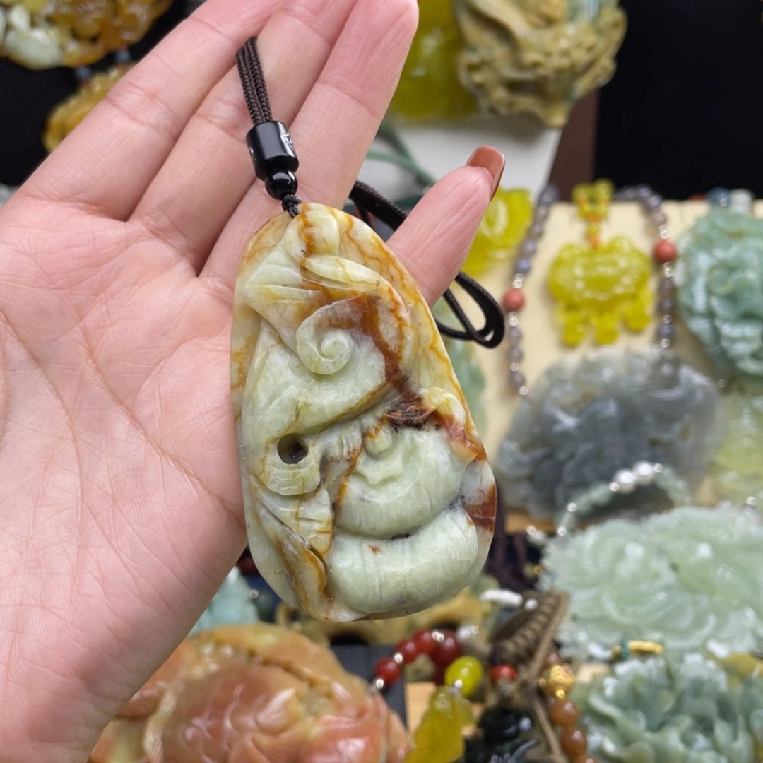 未镶嵌蛇纹石玉颈饰