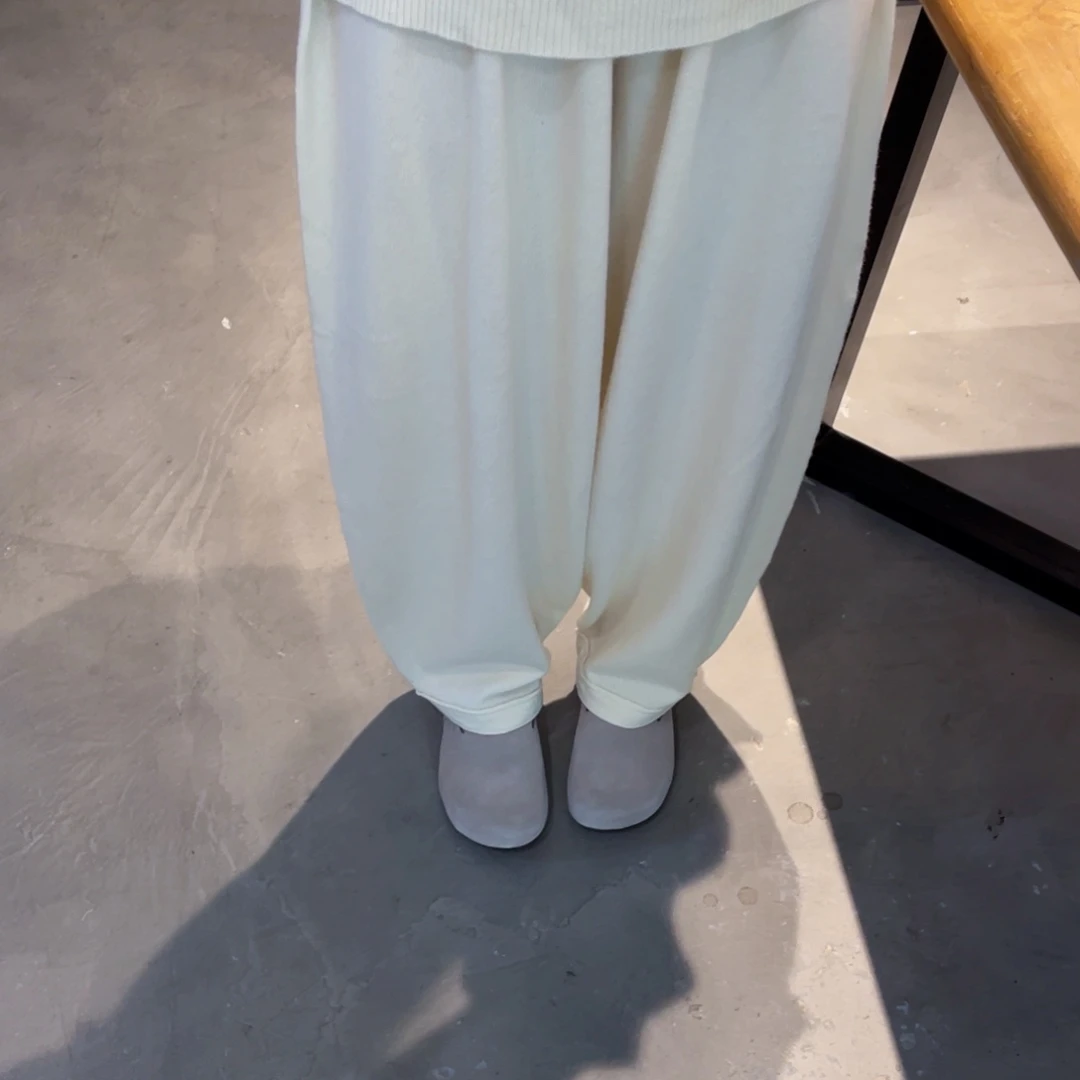 q***i哈哈哈哈哈哈哈哈