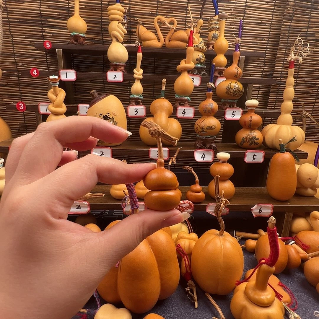 葫***娃是哈哈哈哈哈哈哈哈