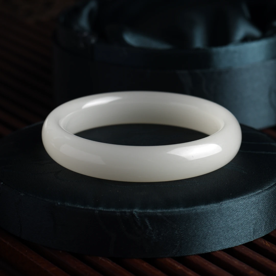 主播推荐高货手镯 M1036时尚精品手镯