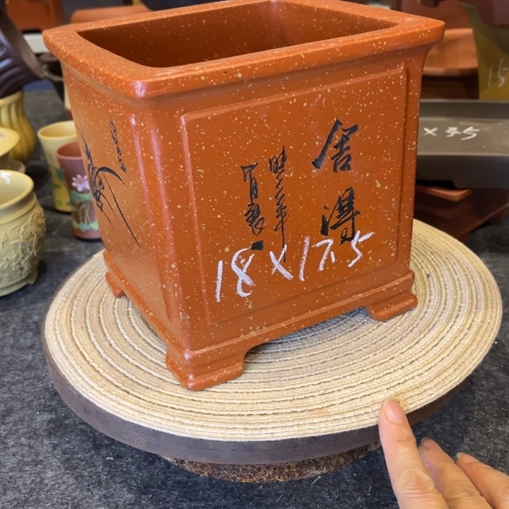 紫砂花盆紫砂花盆