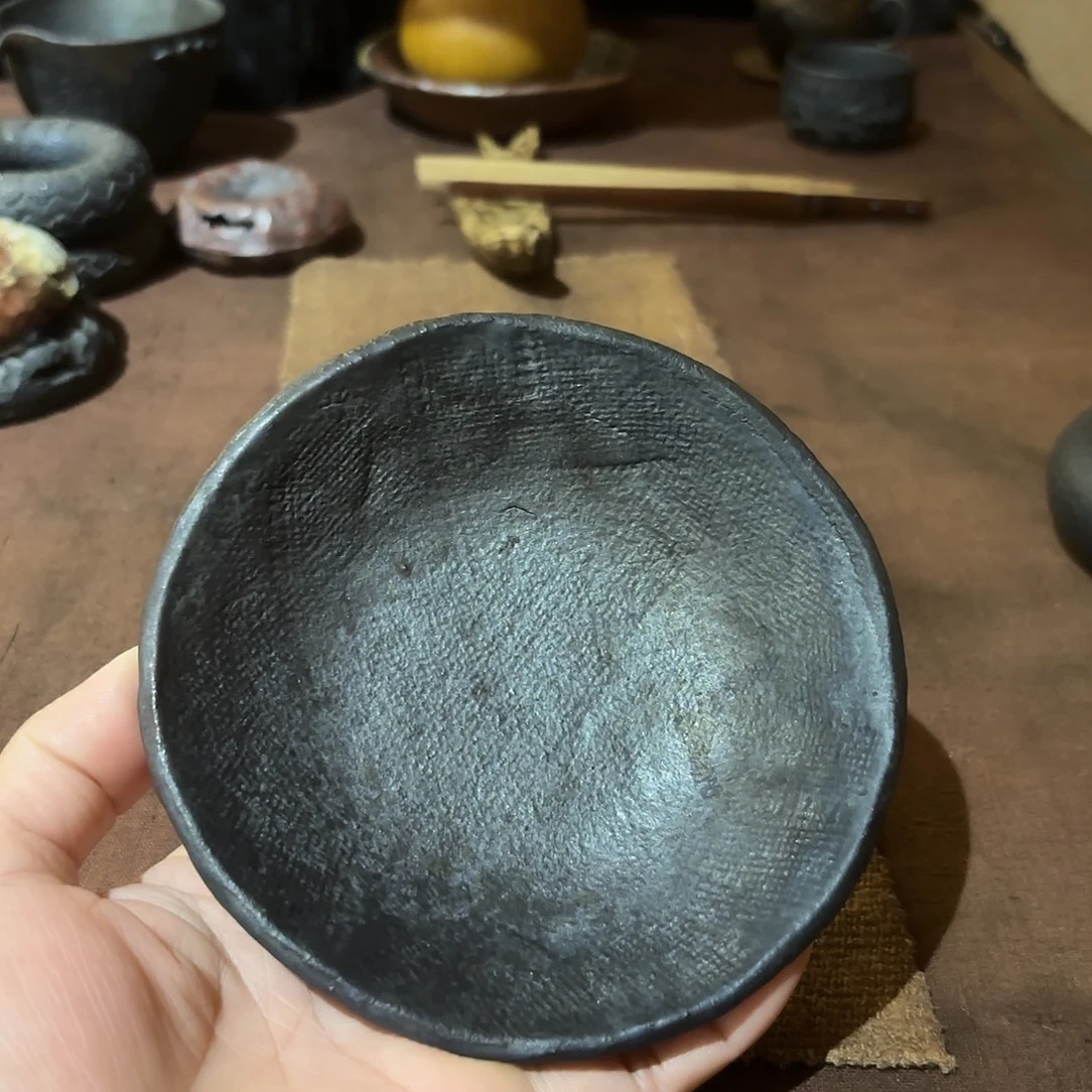黑淘泥柴烧异形壶承