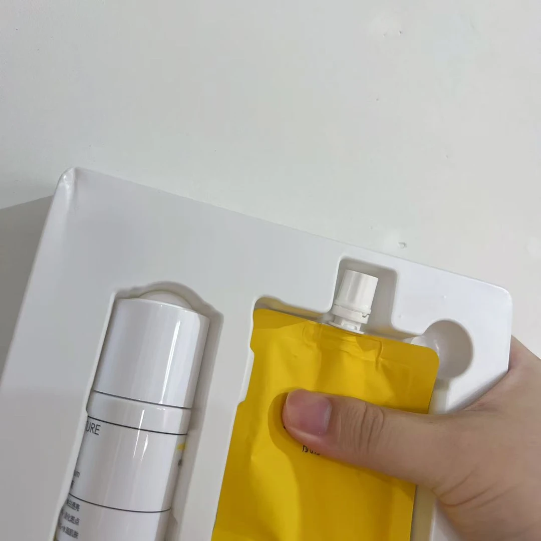 【77】美白焕亮精华液【袋包】