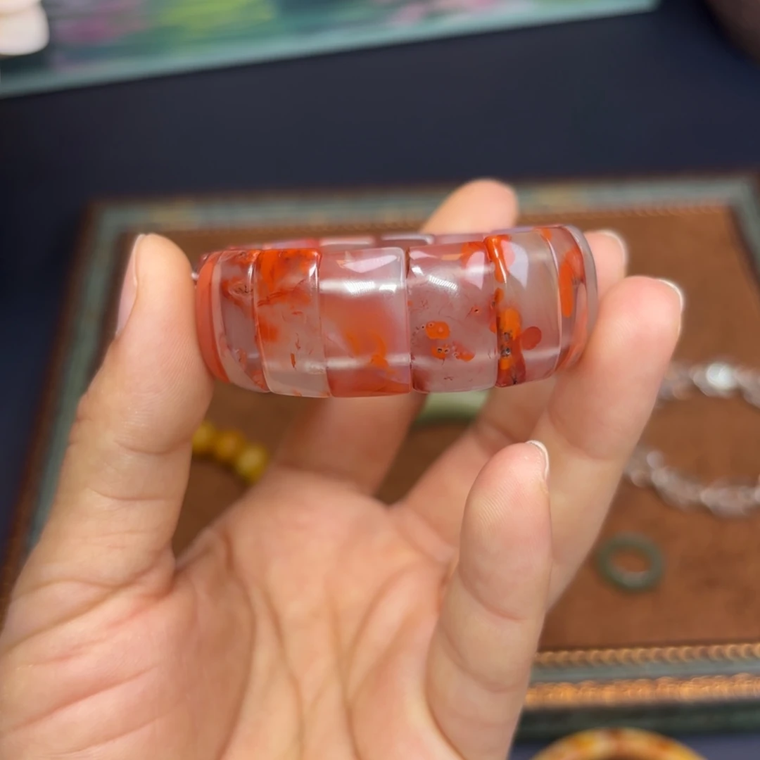 手链未镶嵌南红玛瑙