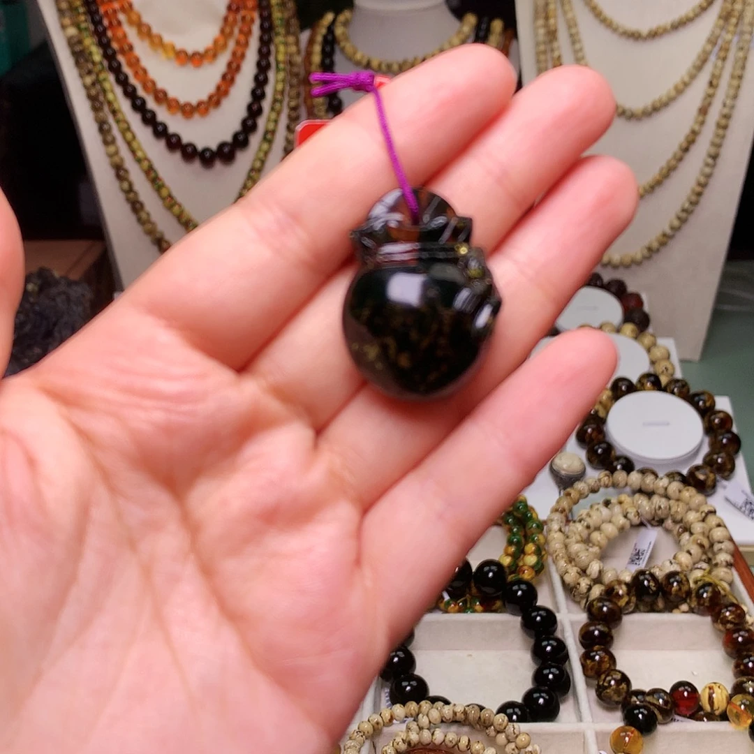 琥珀未镶嵌裸石钱袋子雕刻挂坠-403