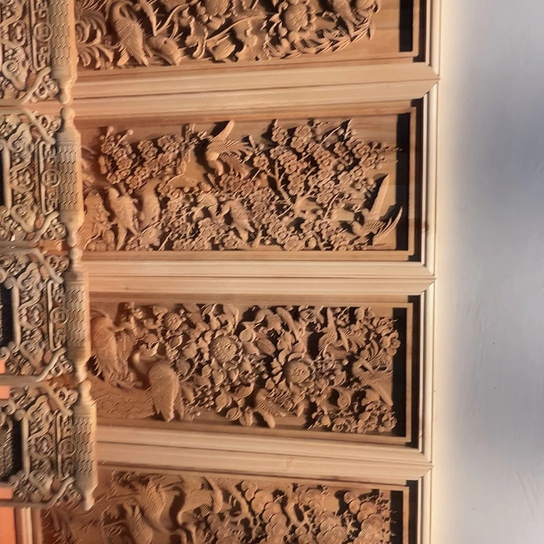 竖款L*Y香樟木四季花鸟