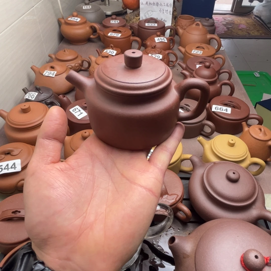 陆***克茶壶紫砂紫泥170cc左右瑕疵不挑毛病