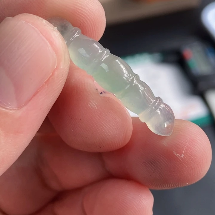 翡翠未镶嵌颈饰翡翠手牌