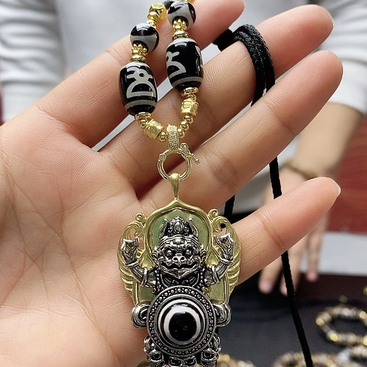 玛瑙/玉髓合金颈饰