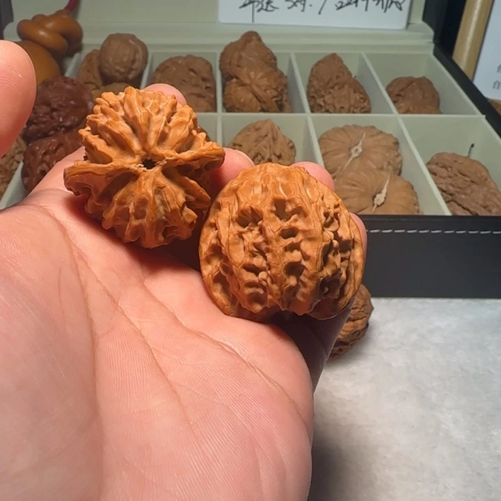 把件文玩核桃苹果园