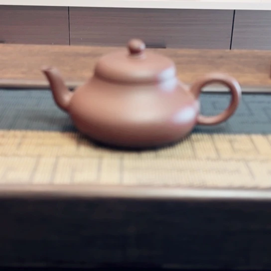 茶壶紫砂黄龙山原矿底槽清半手工瑕（160 cc）