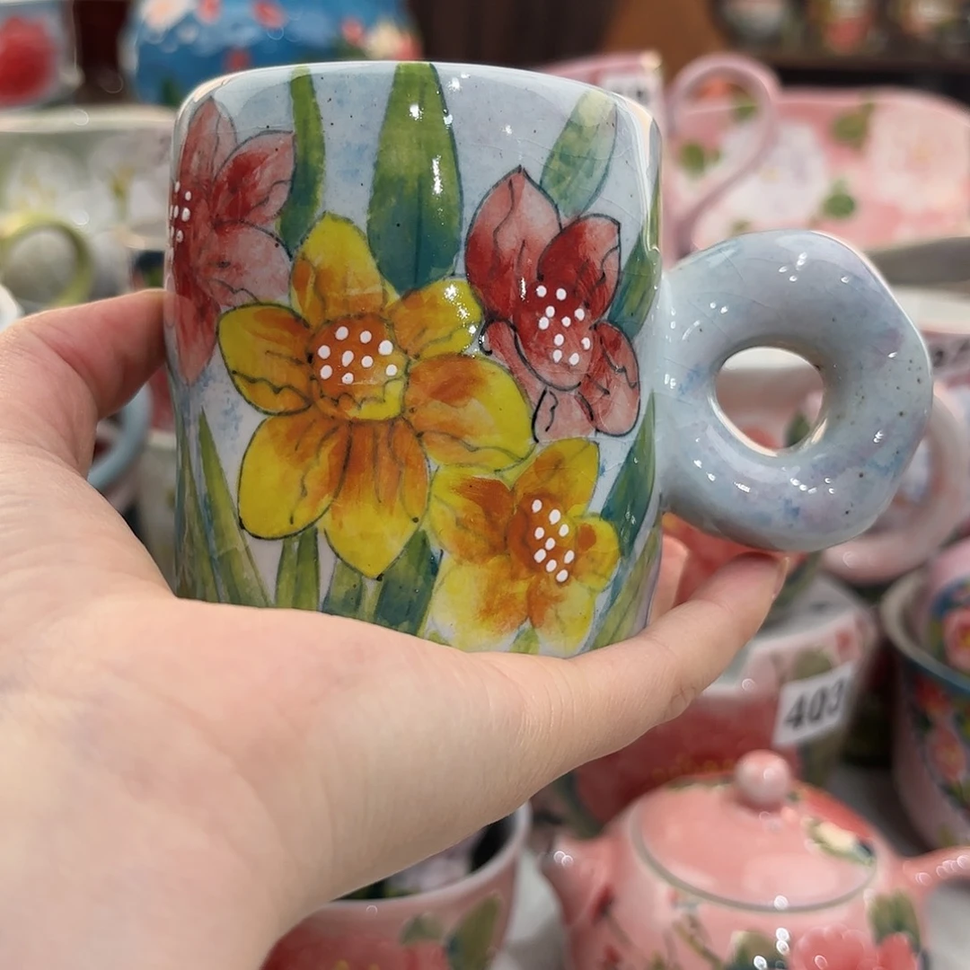 瓷片兔兔盖茨。兔兔好