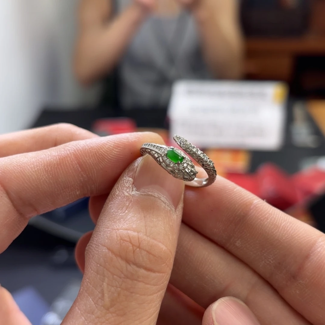 翡翠银S925镀金镶嵌颈饰