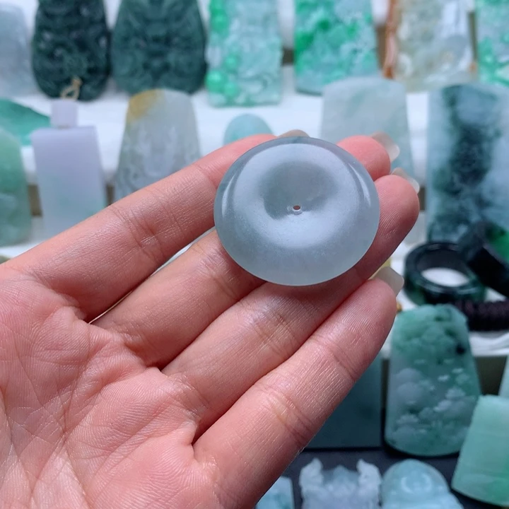 s***叶定制翡翠未镶嵌平安扣