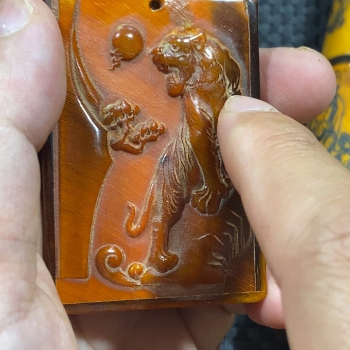 滴血莲花菩提吊坠