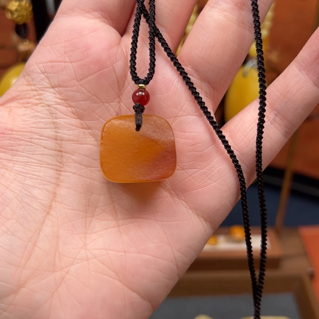 蜜蜡未镶嵌吊坠(不含链)