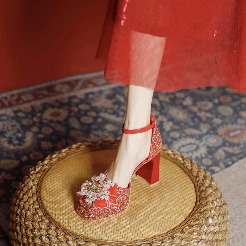 蝴蝶结防水台红色高跟鞋女新款夏季粗跟不累脚新娘鞋婚鞋女香槟色