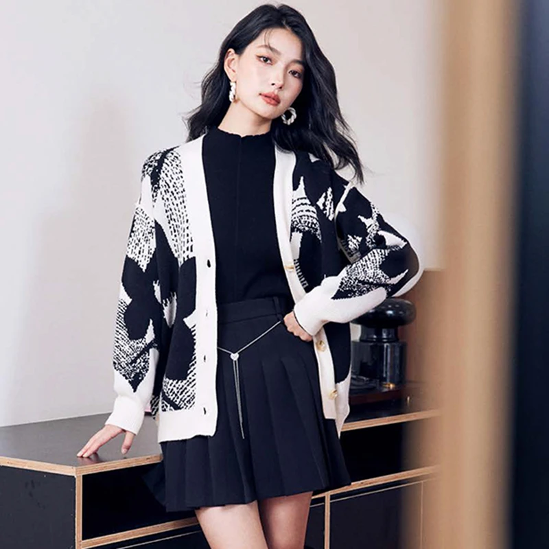 40714【LI系列】V领毛衣针织开衫12TD3739M