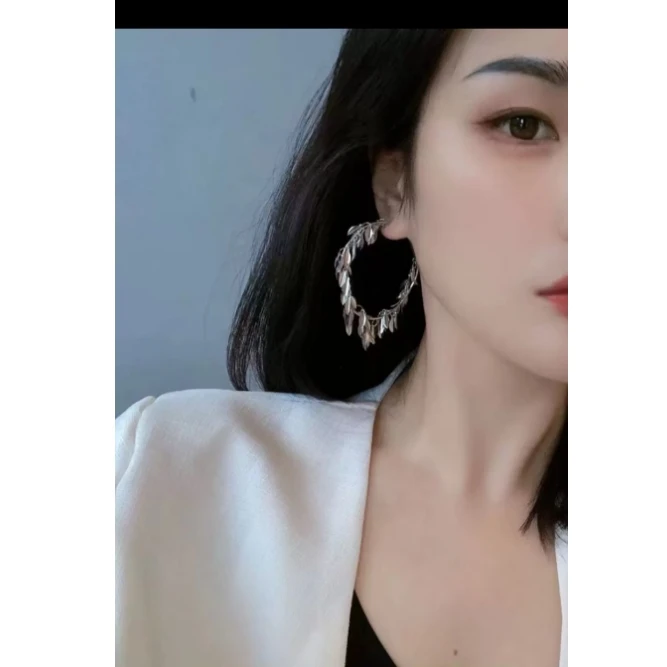 钛钢耳饰 铜合金耳饰 时尚小众设计叶子流苏大耳圈00570