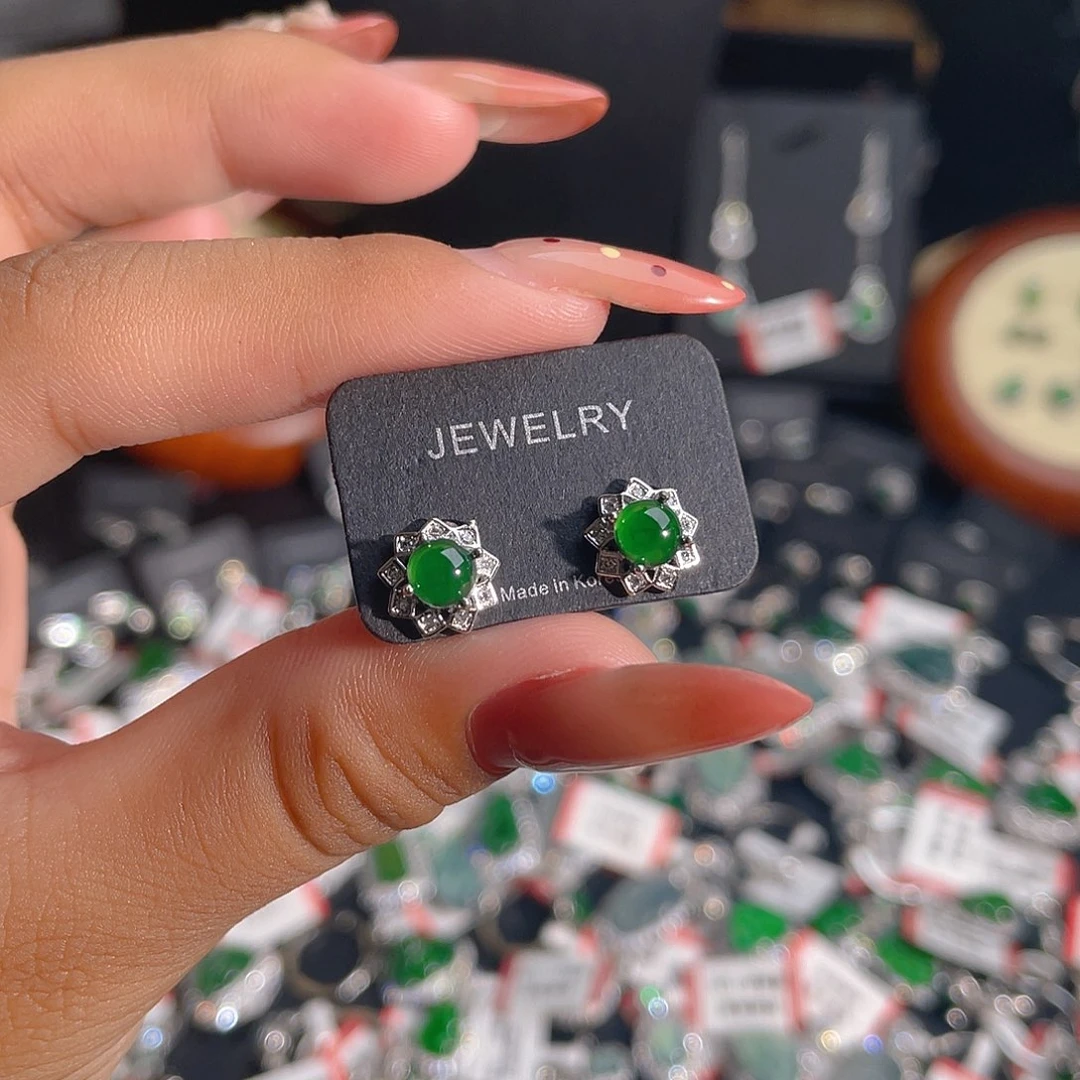 翡翠未镶嵌耳饰耳钉