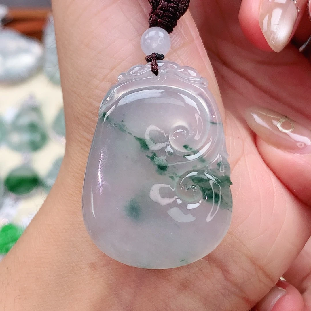 颈饰未镶嵌翡翠如意