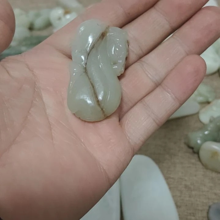 和田玉（白玉）未镶嵌颈饰