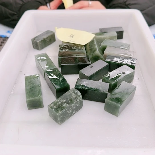 青田石张*0000000000000000000