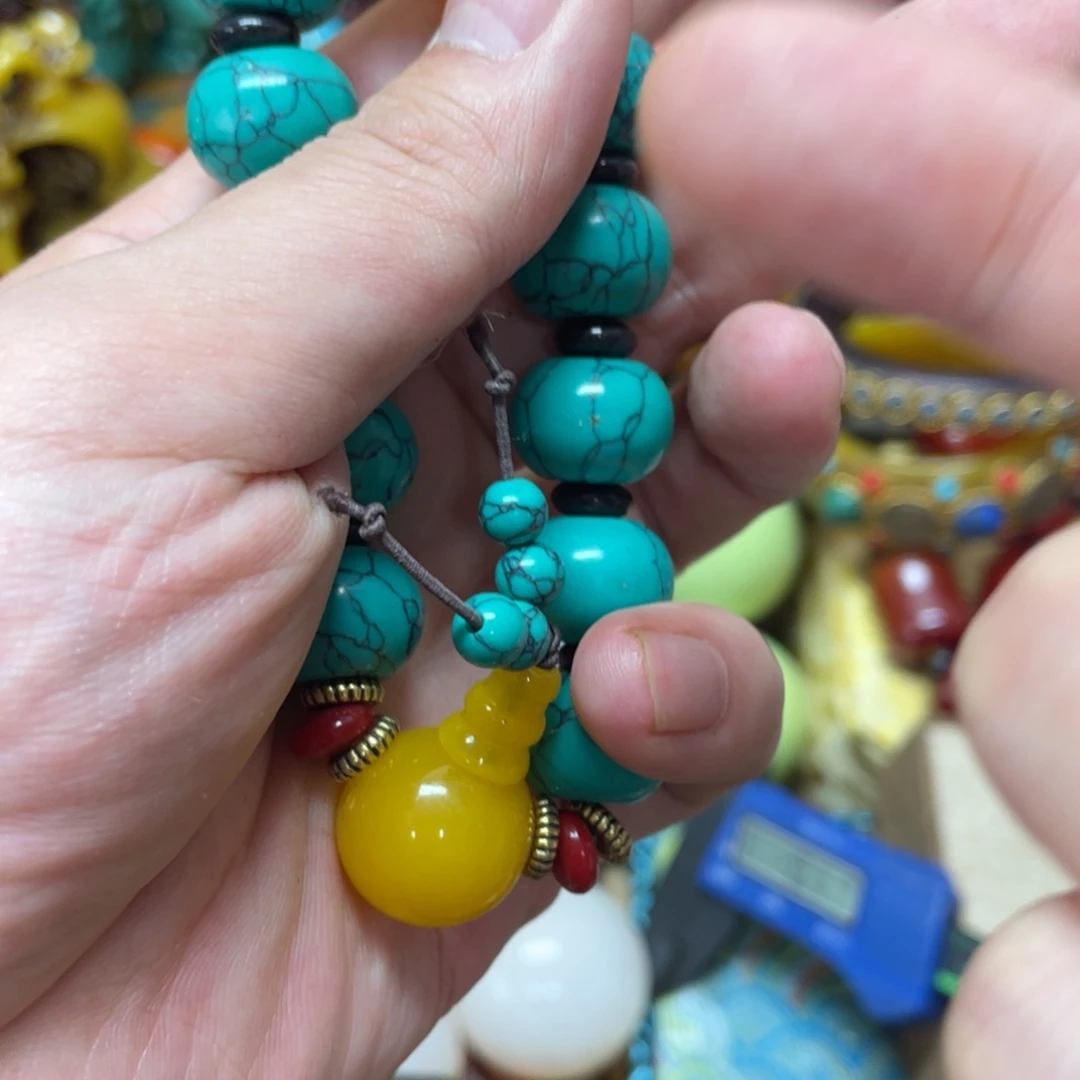 未镶嵌琥珀裸石康巴