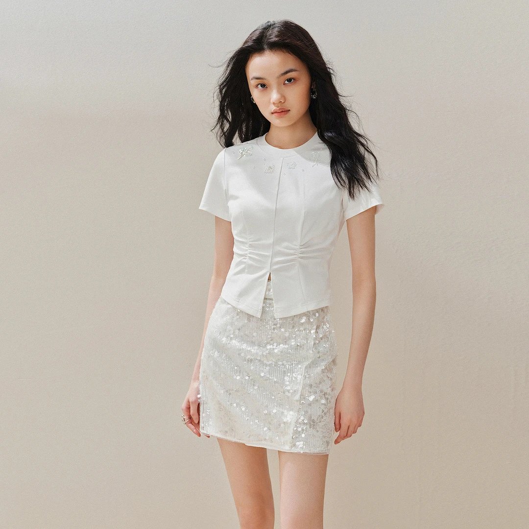 精致休闲感抽褶T恤春季修身显瘦短袖上衣女