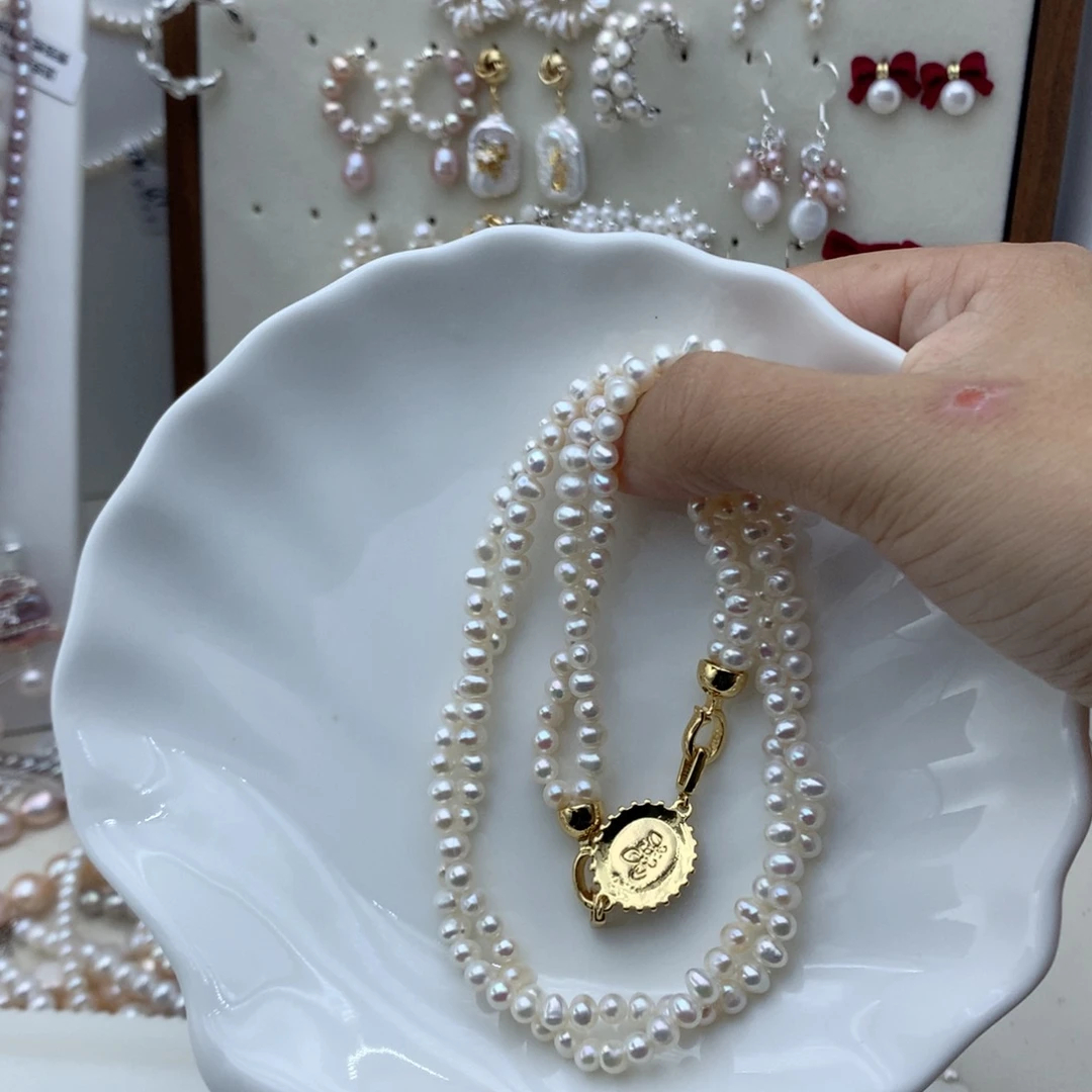 淡水珍珠颈饰合金