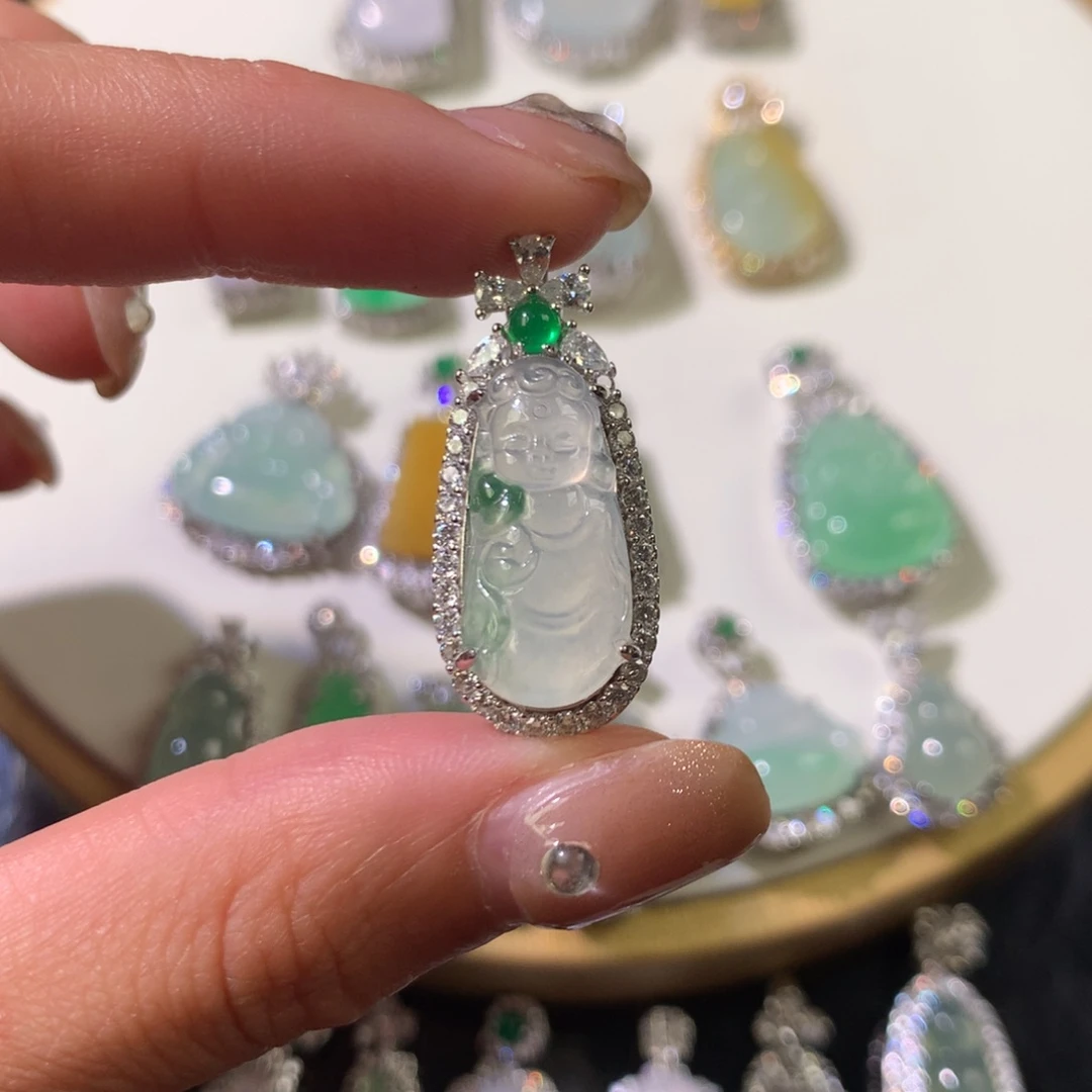 翡翠银S925镶嵌颈饰y****y天然a货