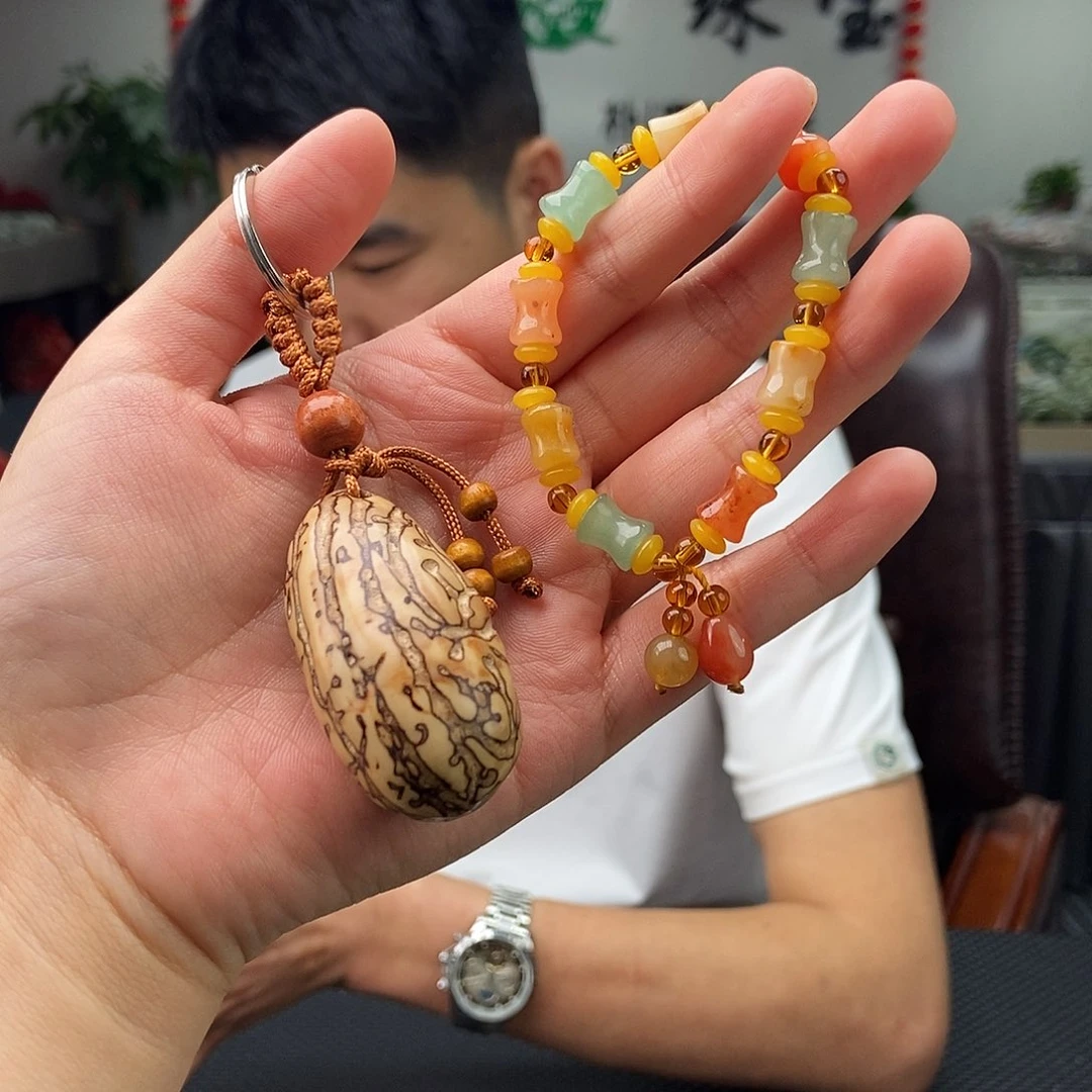 石英质玉（金丝玉）颜色多样性发拍一发一未镶嵌