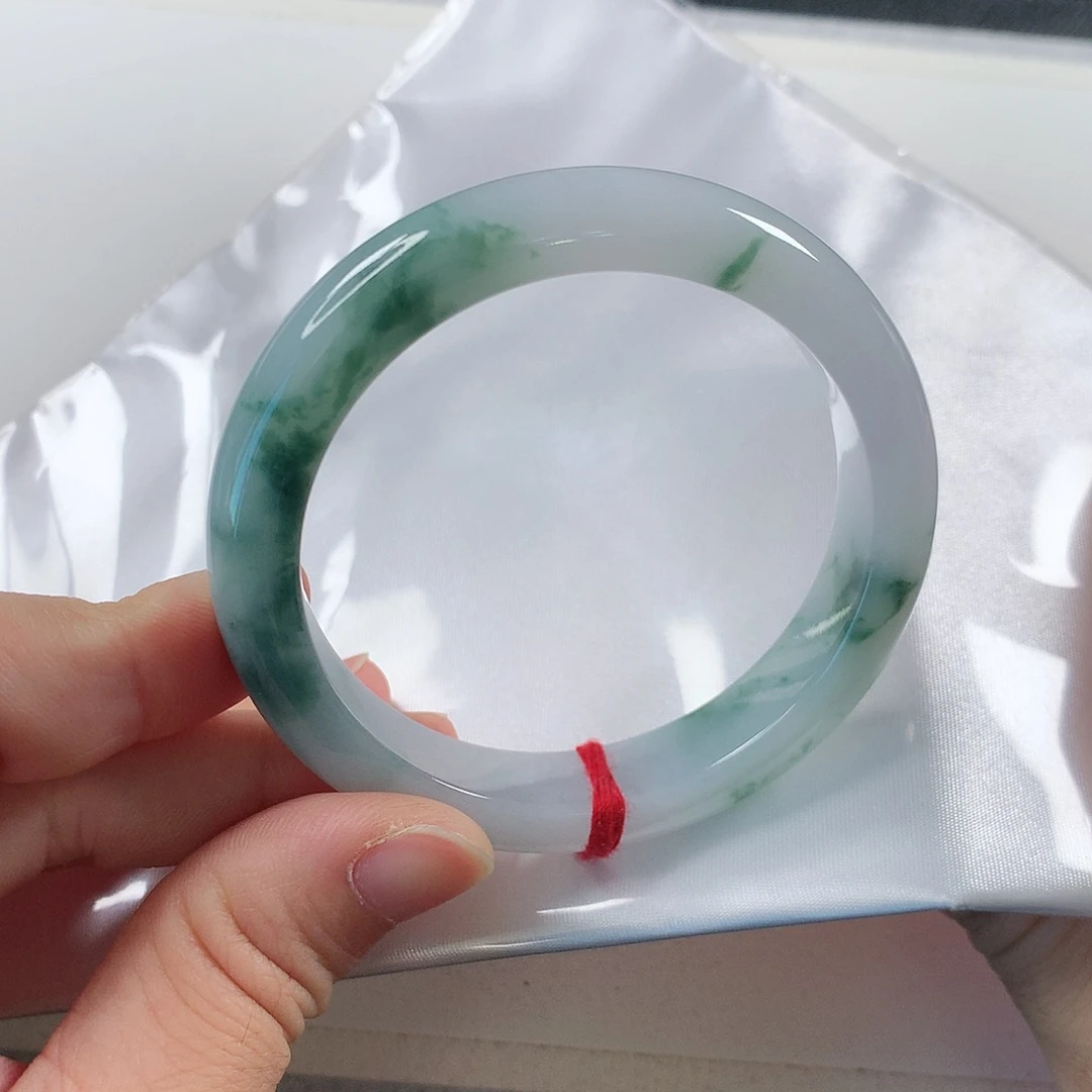 翡翠手镯未镶嵌①③⑤