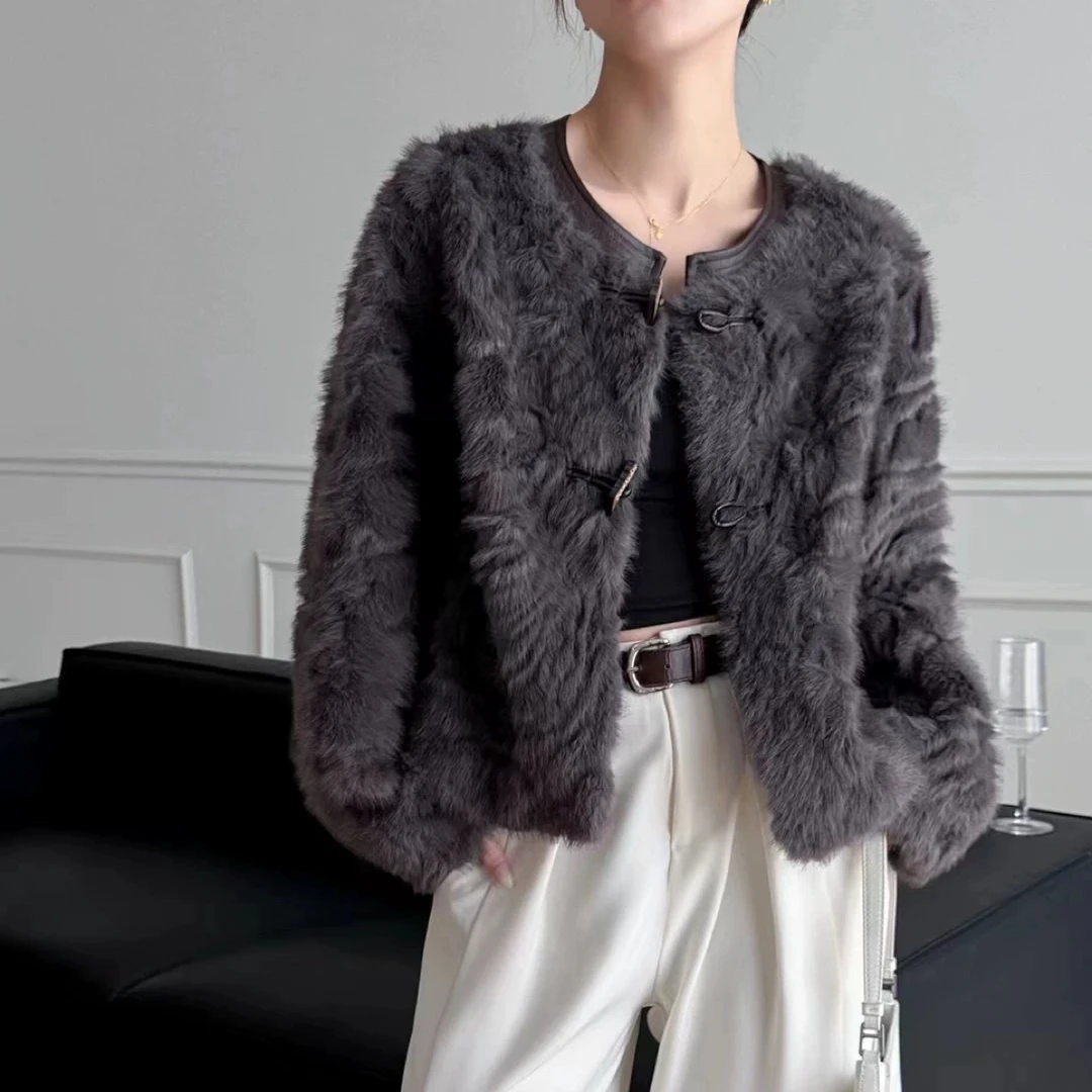 2025新款时尚小香风马蹄袖短款外套女秋冬加厚保暖宽松上衣潮