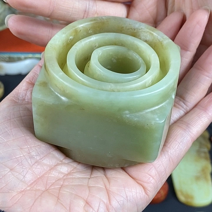 存***真和田玉（糖玉）未镶嵌挂件